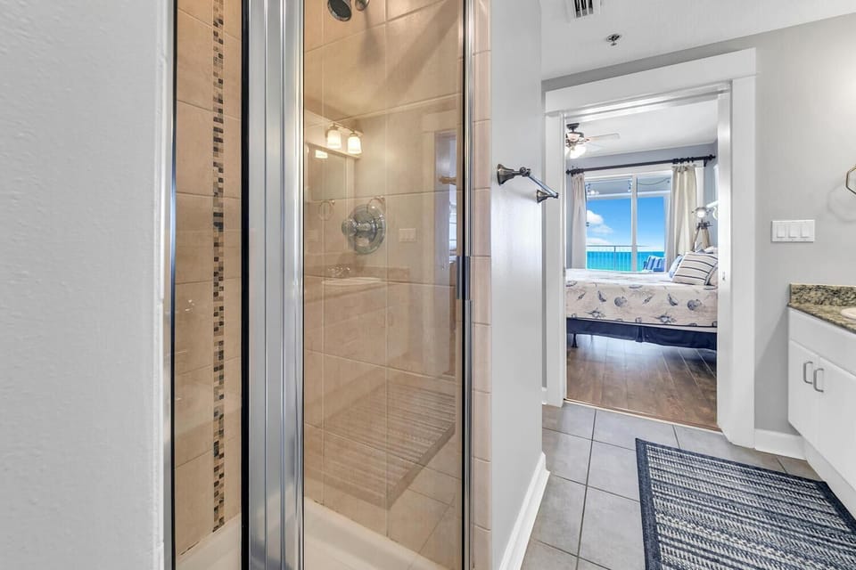 Grand Panama 1-1807 Apartment in Panama City Beach