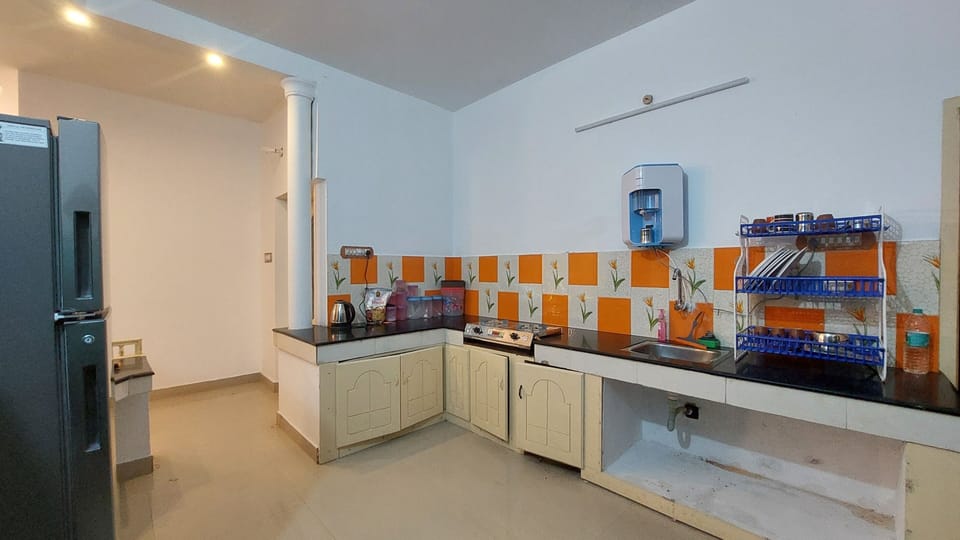 Shared fridge, microwave