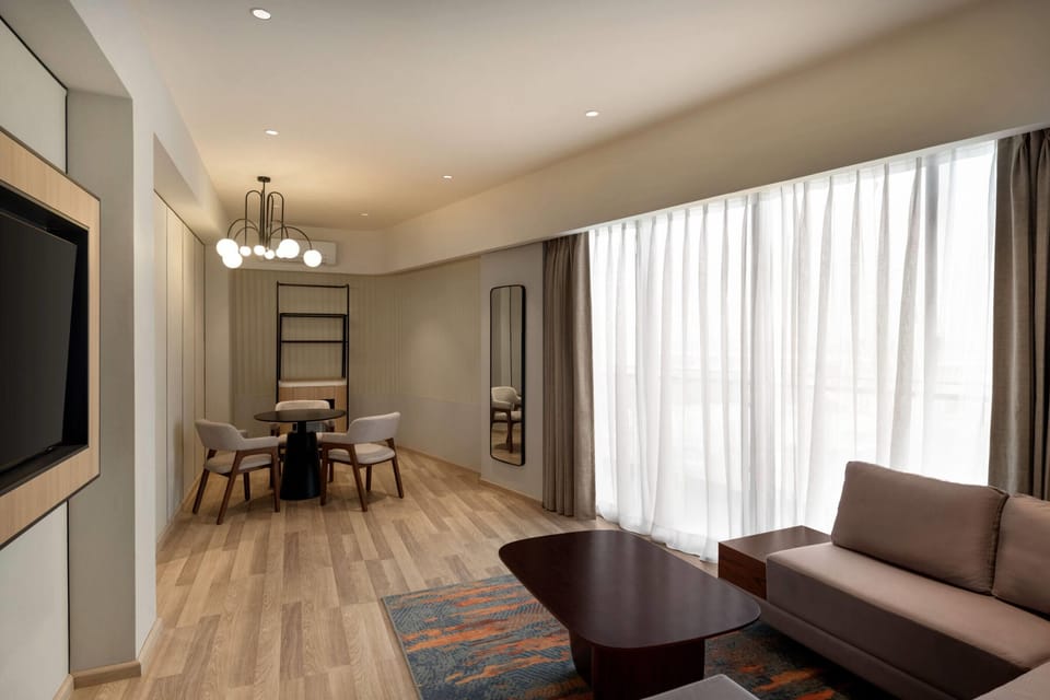 Suite, 1 King Bed | Egyptian cotton sheets, premium bedding, minibar, in-room safe