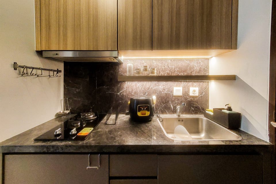Apartment | Private kitchen | Full-size fridge, stovetop, rice cooker