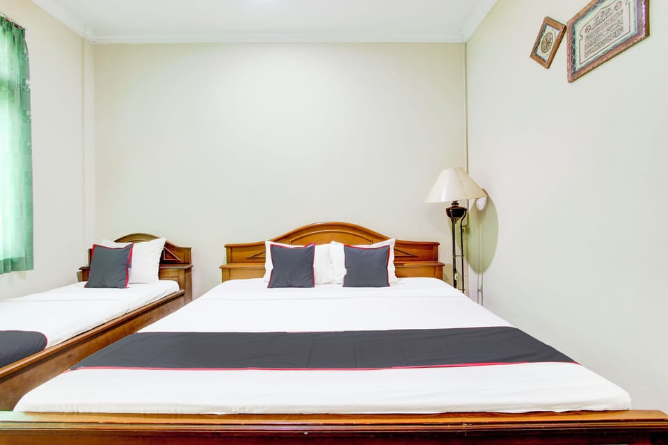 Family Suite | Laptop workspace, free WiFi, bed sheets