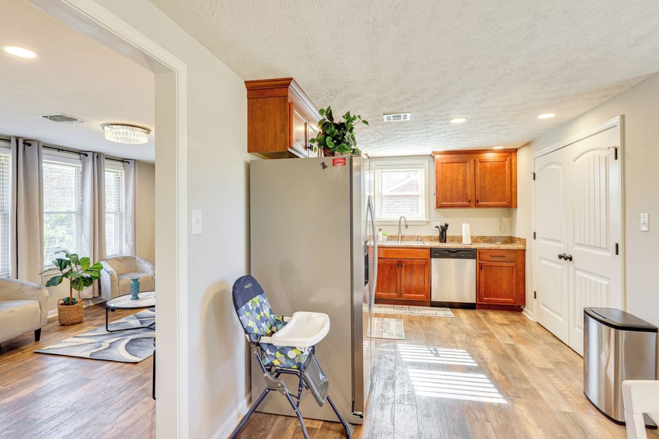 House (3 Bedrooms) | Interior
