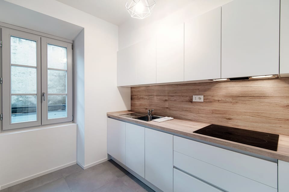 Apartment | Private kitchen | Mini-fridge, microwave, stovetop, dishwasher