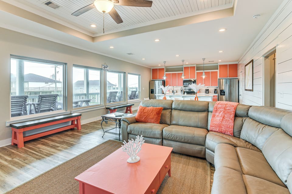 House (4 Bedrooms) | Interior