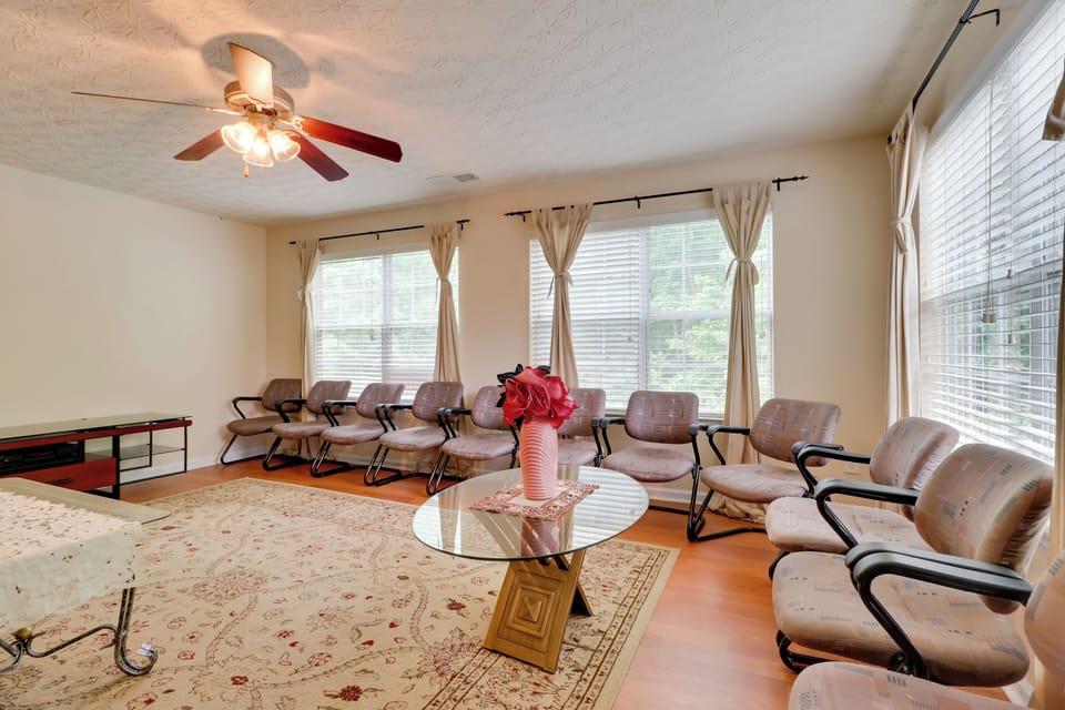 House (4 Bedrooms) | Interior