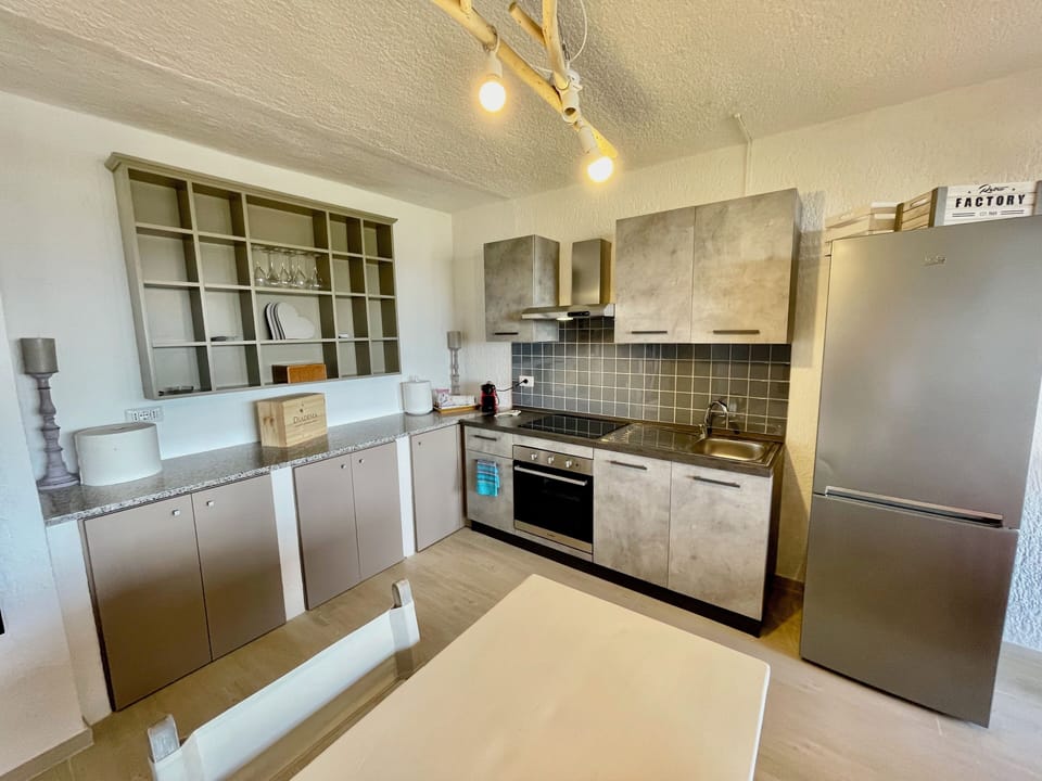 Apartment | Private kitchen | Electric kettle
