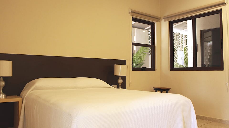 In-room safe, laptop workspace, free WiFi