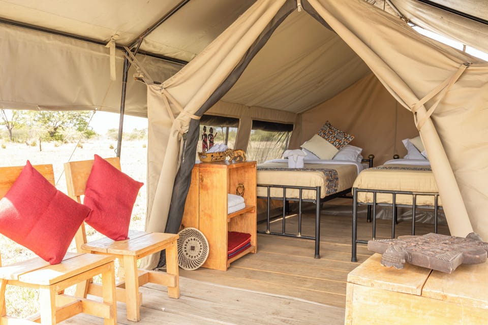 Basic Tent, Patio, Garden View | 1 bedroom, in-room safe