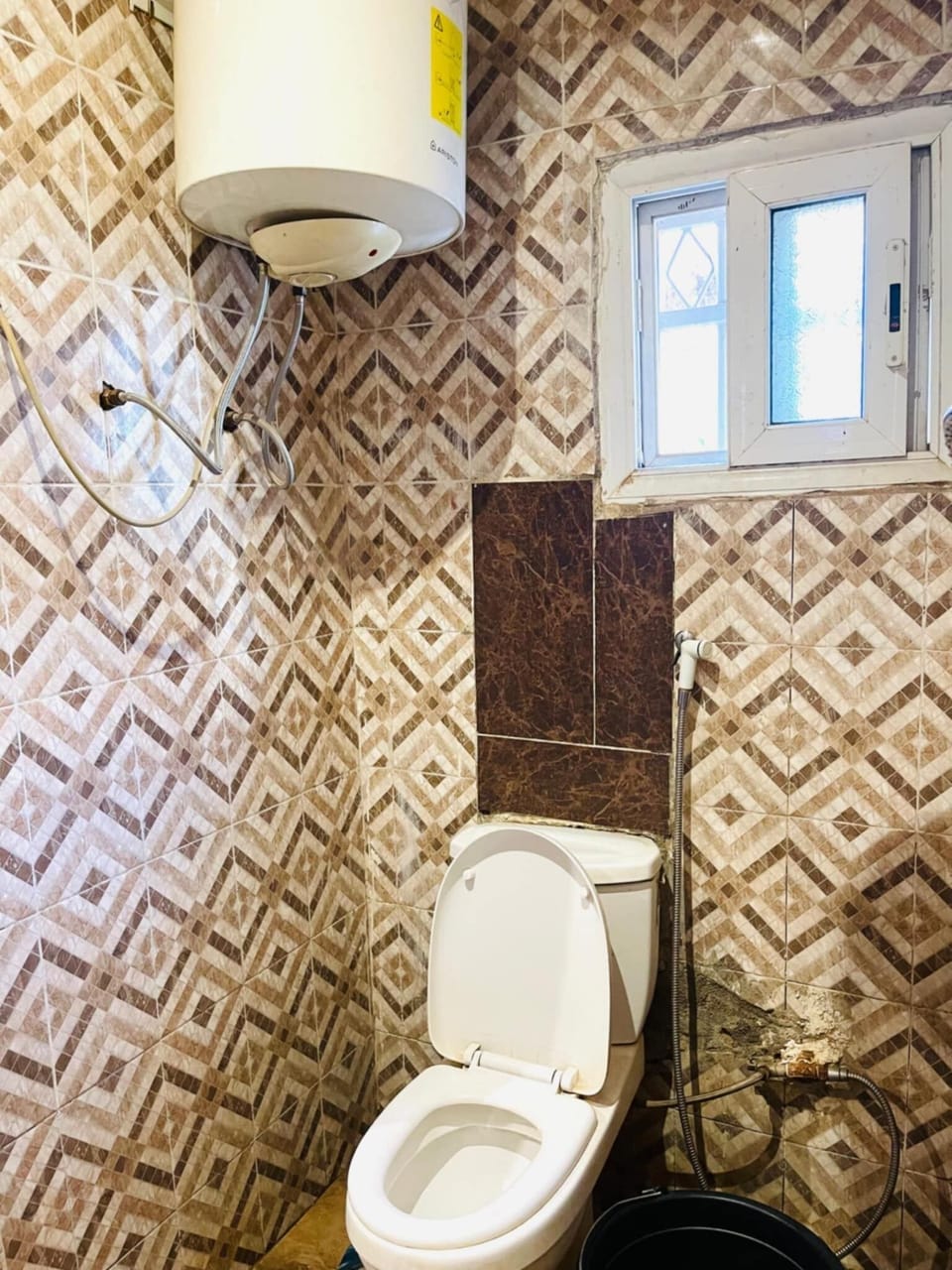 Room, 1 Bedroom, Smoking, Patio | Bathroom