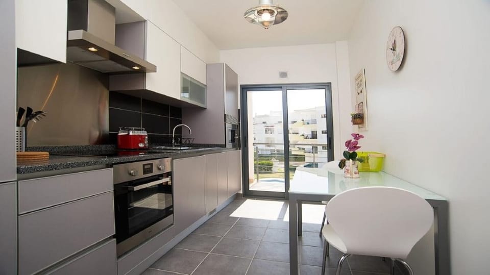 Microwave, oven, coffee/tea maker, toaster