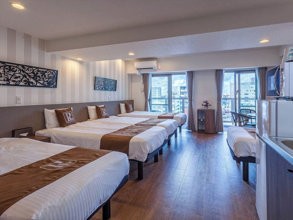 Premier 5bed, Non Smoking | Iron/ironing board (on request), WiFi (free)