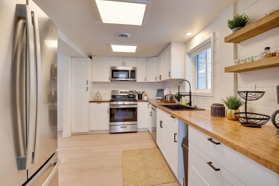 House (2 Bedrooms) | Interior