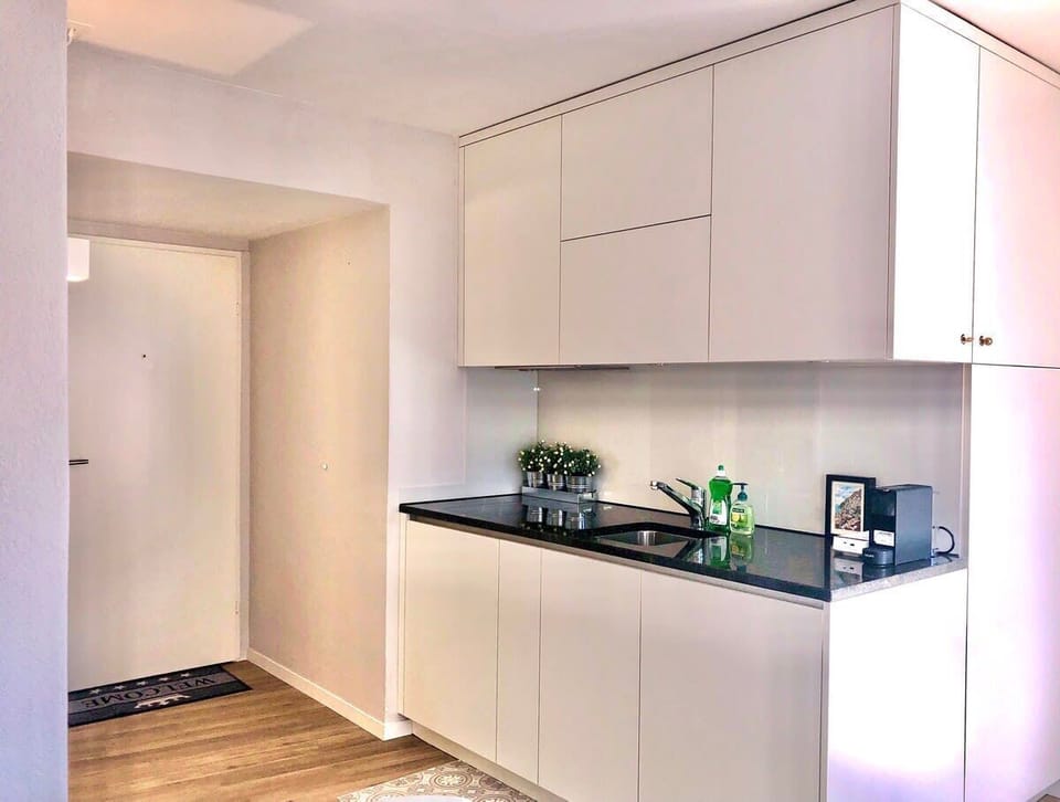 Signature Studio | Private kitchen | Coffee/tea maker, electric kettle