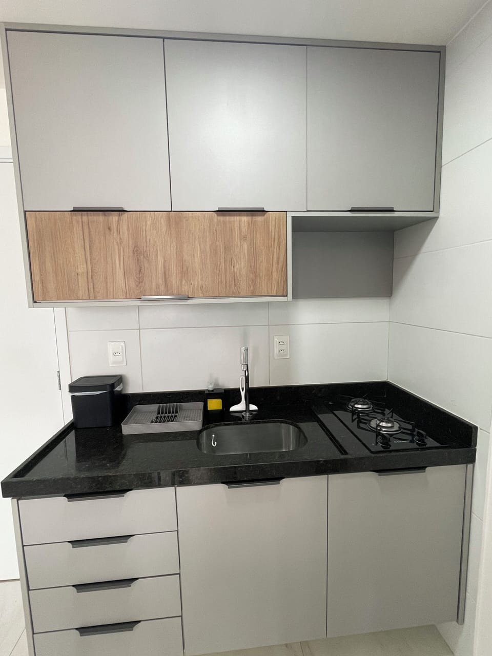Apartment | Private kitchen | Fridge, microwave, stovetop, blender