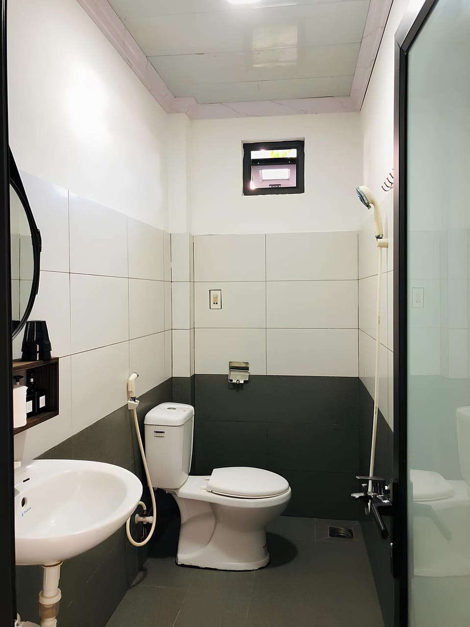 Shower, free toiletries, hair dryer, slippers