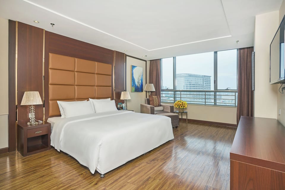 Standard Double Room | Down comforters, minibar (some free items), in-room safe, desk