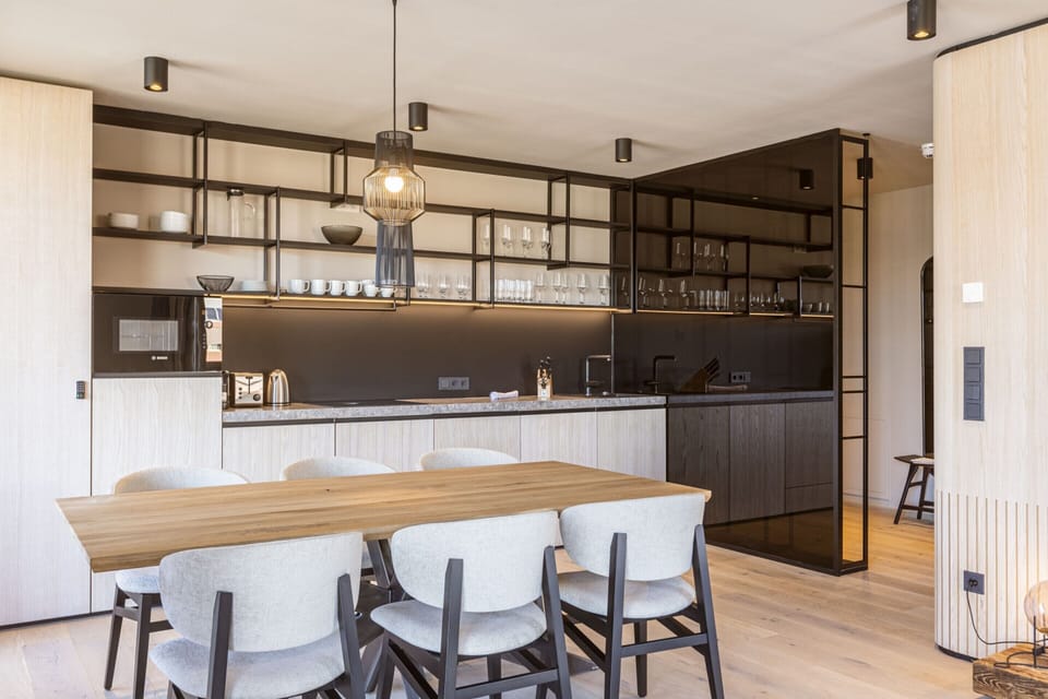 Apartment | Dining