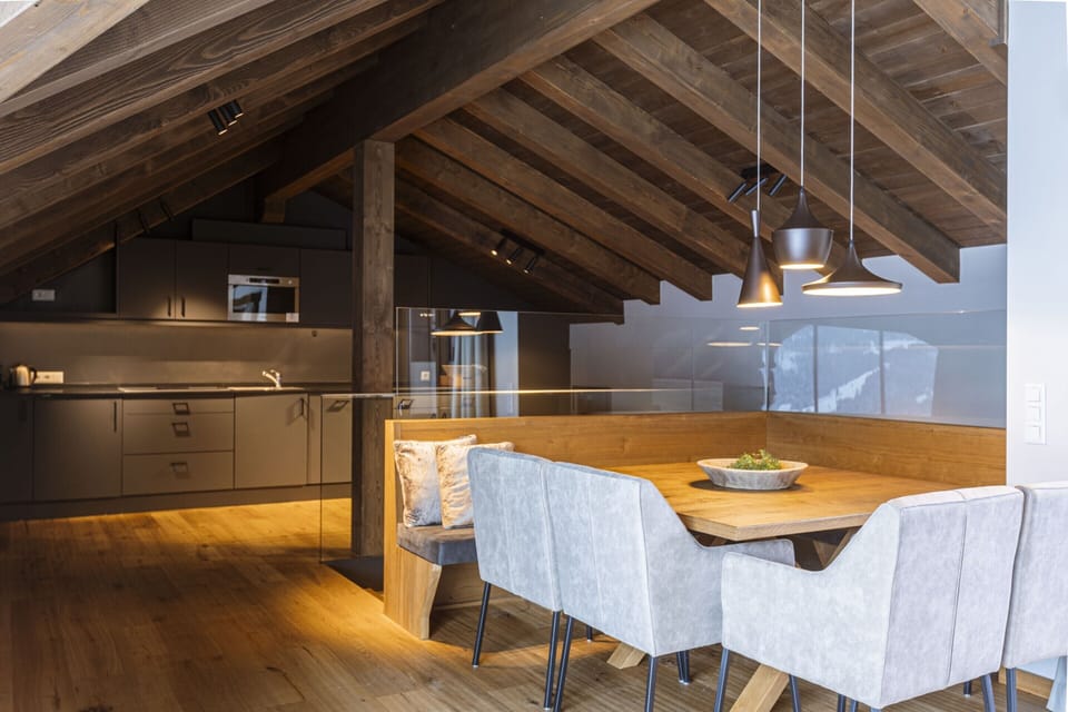 Apartment | Dining