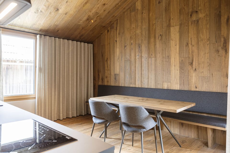 Apartment | Dining