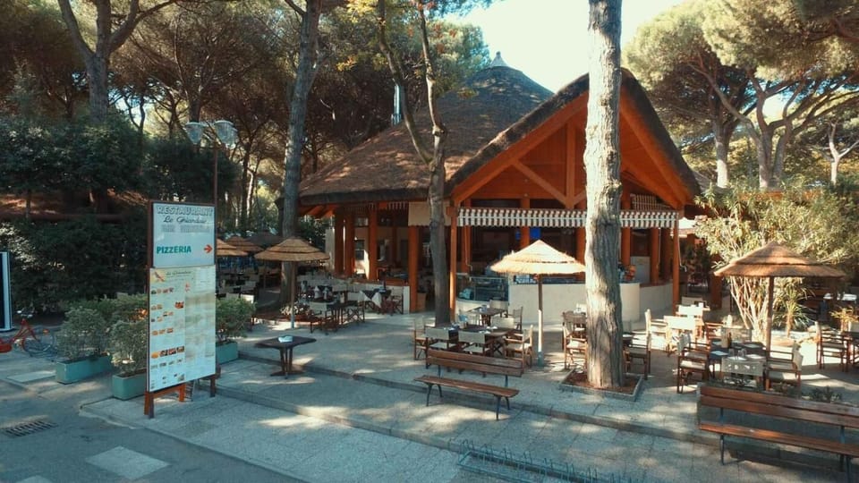 Mobile Home, 2 Bedrooms, Terrace | Outdoor dining