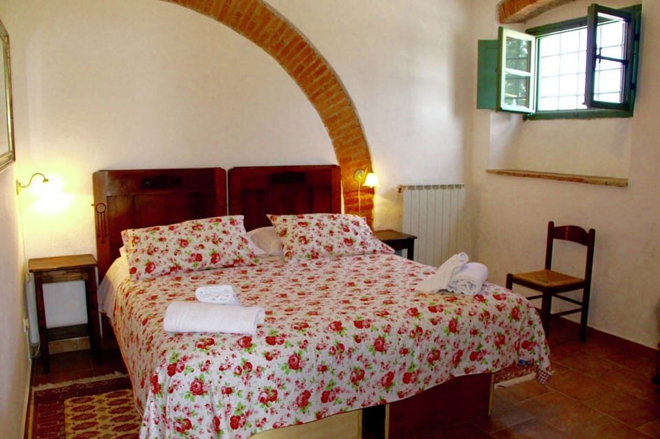 House | 1 bedroom, bed sheets