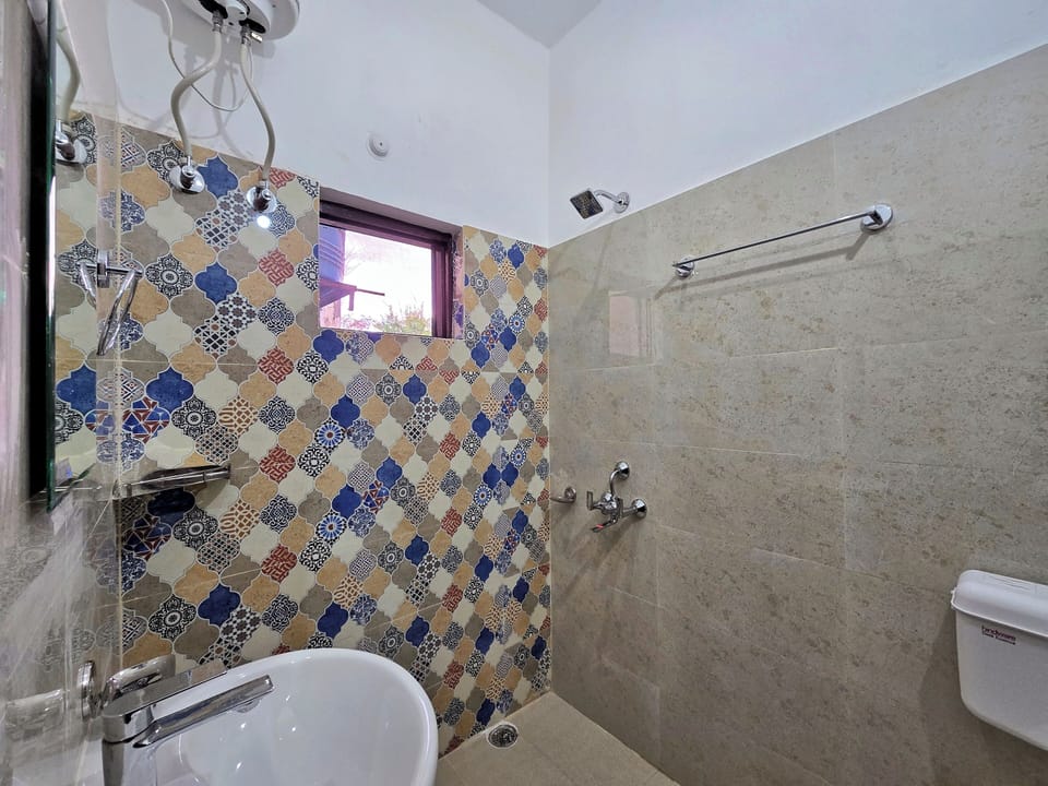 Towels, soap, shampoo