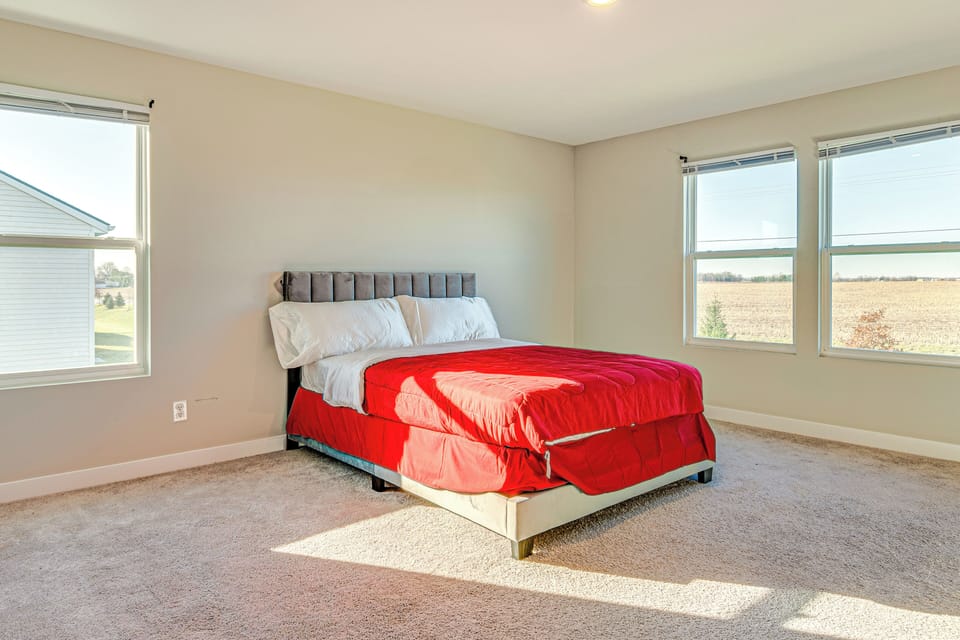 House (5 Bedrooms) | Interior