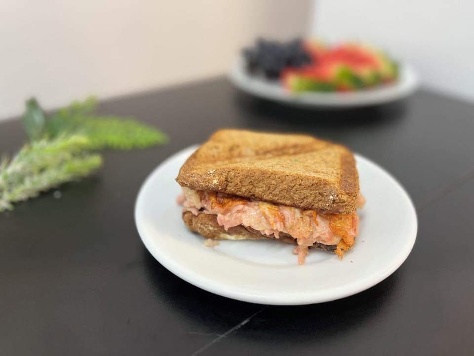 Free daily cooked-to-order breakfast
