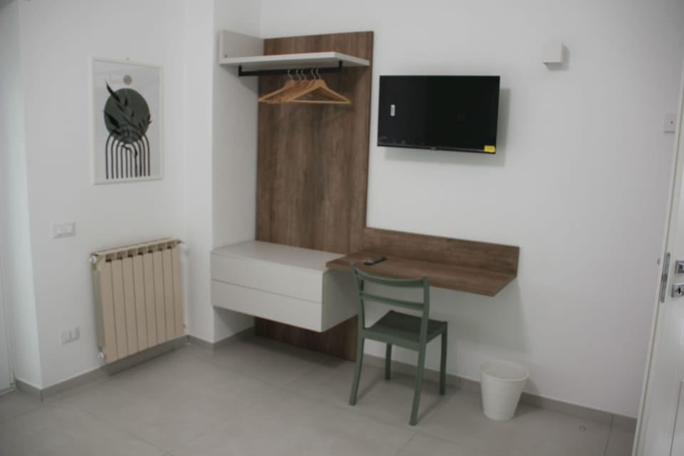 Classic Double Room, Balcony | WiFi (free)
