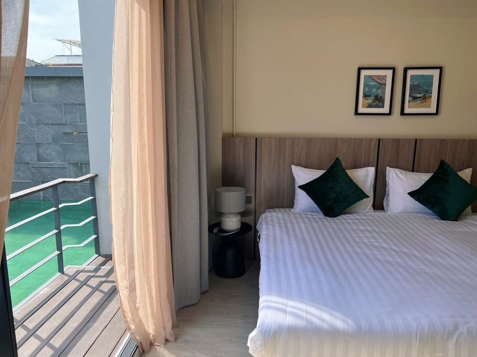 Premium Double or Twin Room, Balcony, Resort View | In-room safe, desk, free cribs/infant beds, free WiFi