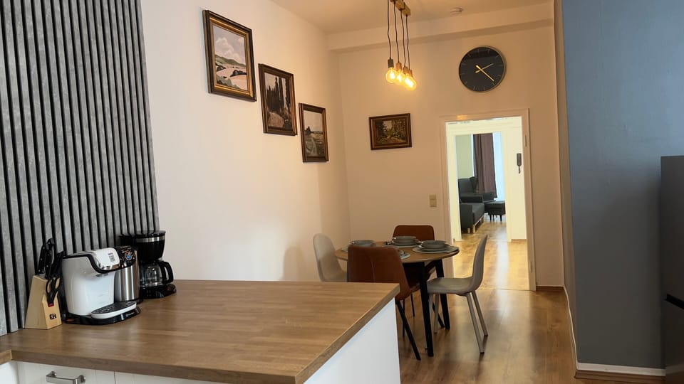 Apartment | Dining