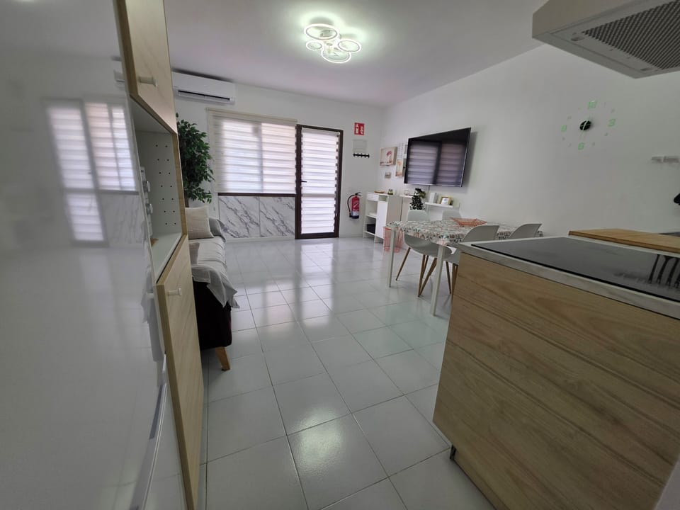 Apartment, 2 Bedrooms, Accessible, Smoking | 2 bedrooms
