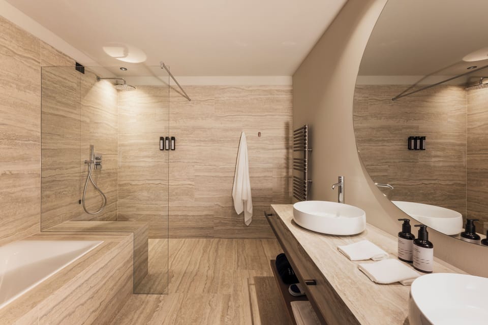 Family Suite, Lake View | Bathroom | Hair dryer, bathrobes, slippers, bidet