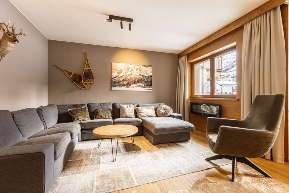 Chalet | Living area