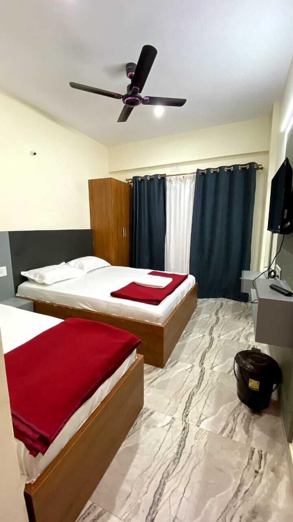 Comfort Quadruple Room | Desk, free WiFi, bed sheets