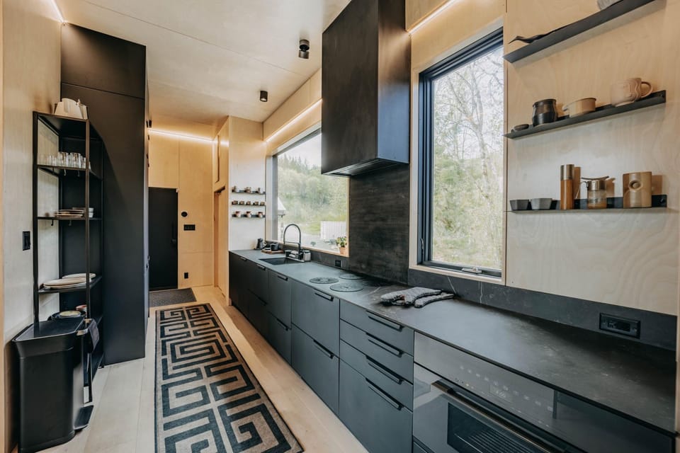 Cabin, 3 Bedrooms, Balcony, Mountain View | Interior