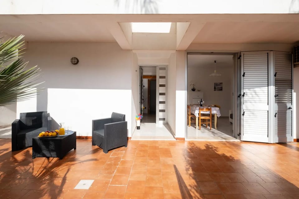 House, 2 Bedrooms, Smoking, Garden View | Outdoor dining