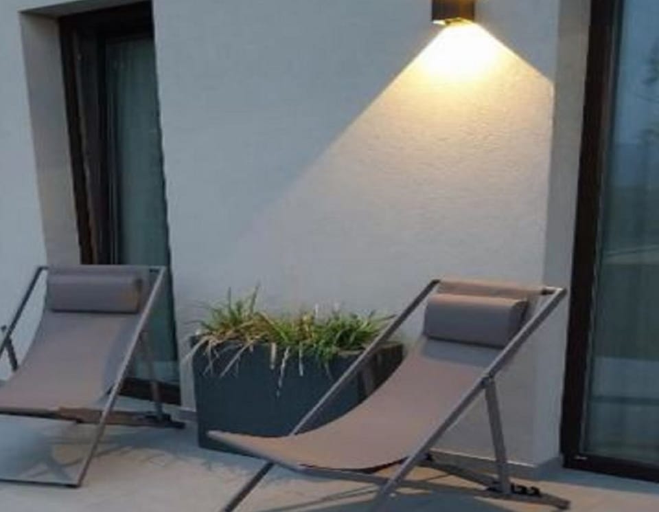 Apartment | Garden