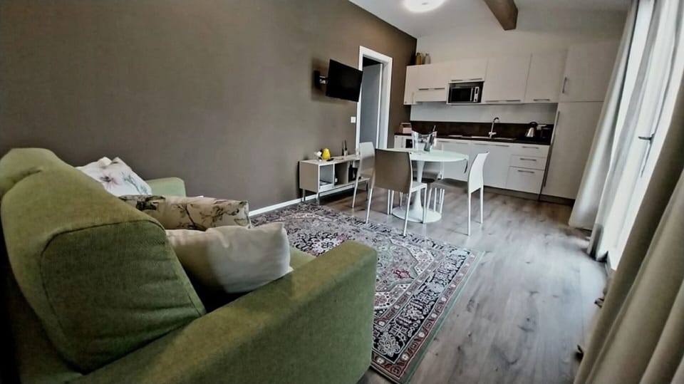 Apartment | Living room