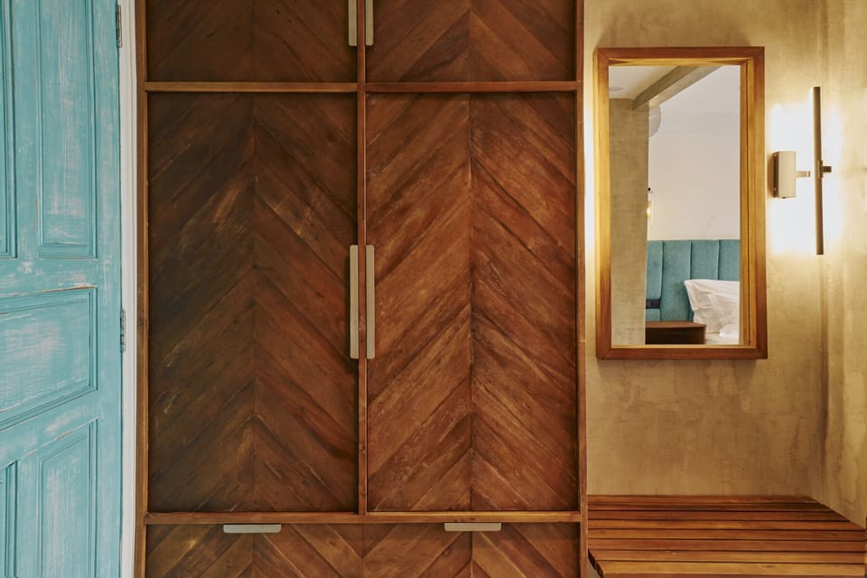 Comfort Double or Twin Room | Minibar, in-room safe, desk, soundproofing