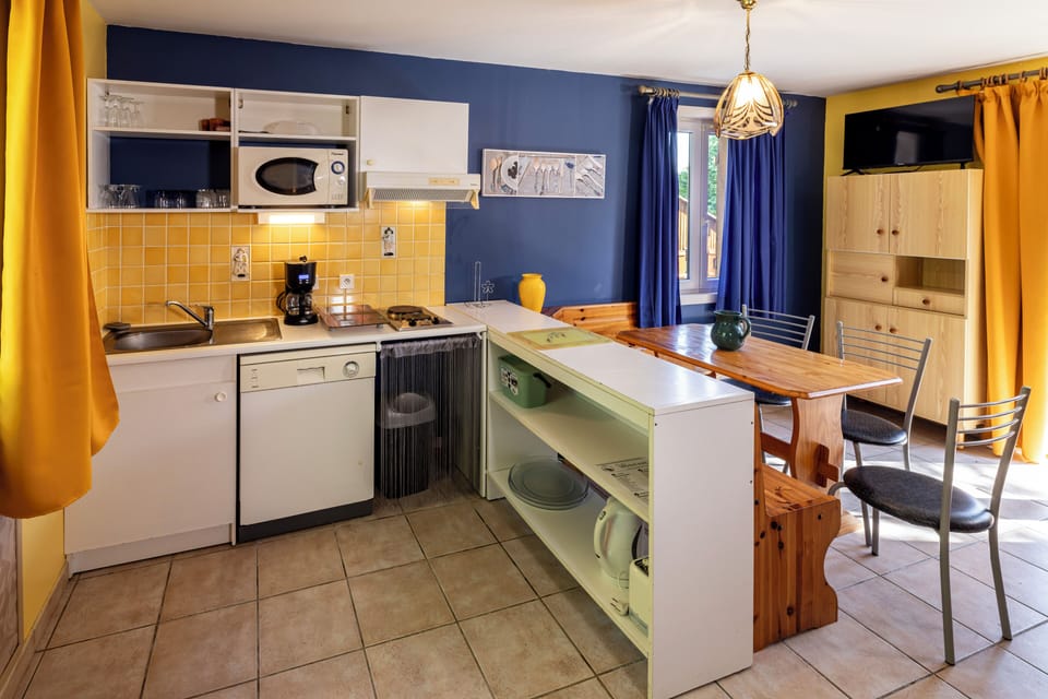 Family Chalet | Private kitchen
