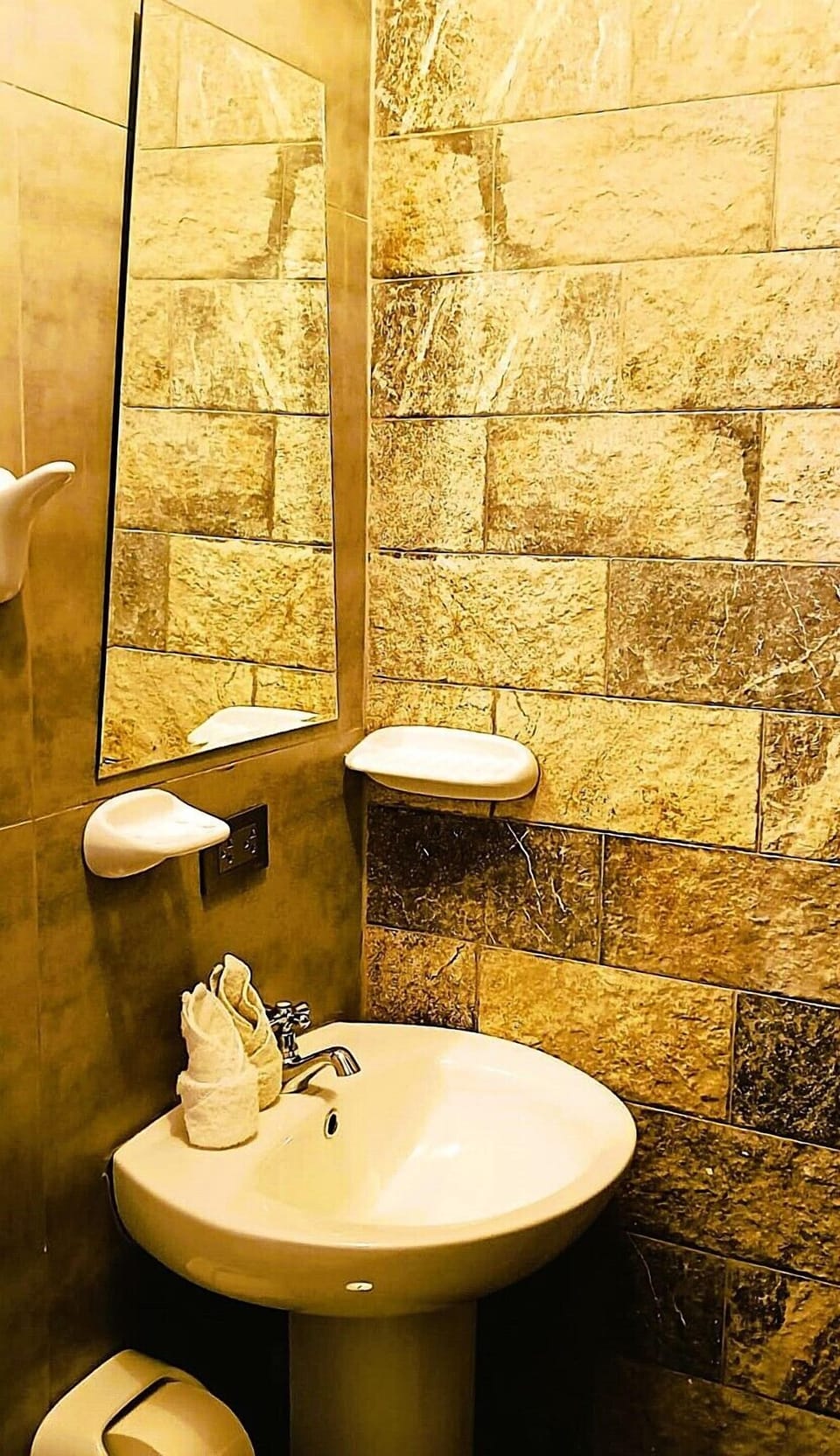 Shower, rainfall showerhead, towels, soap