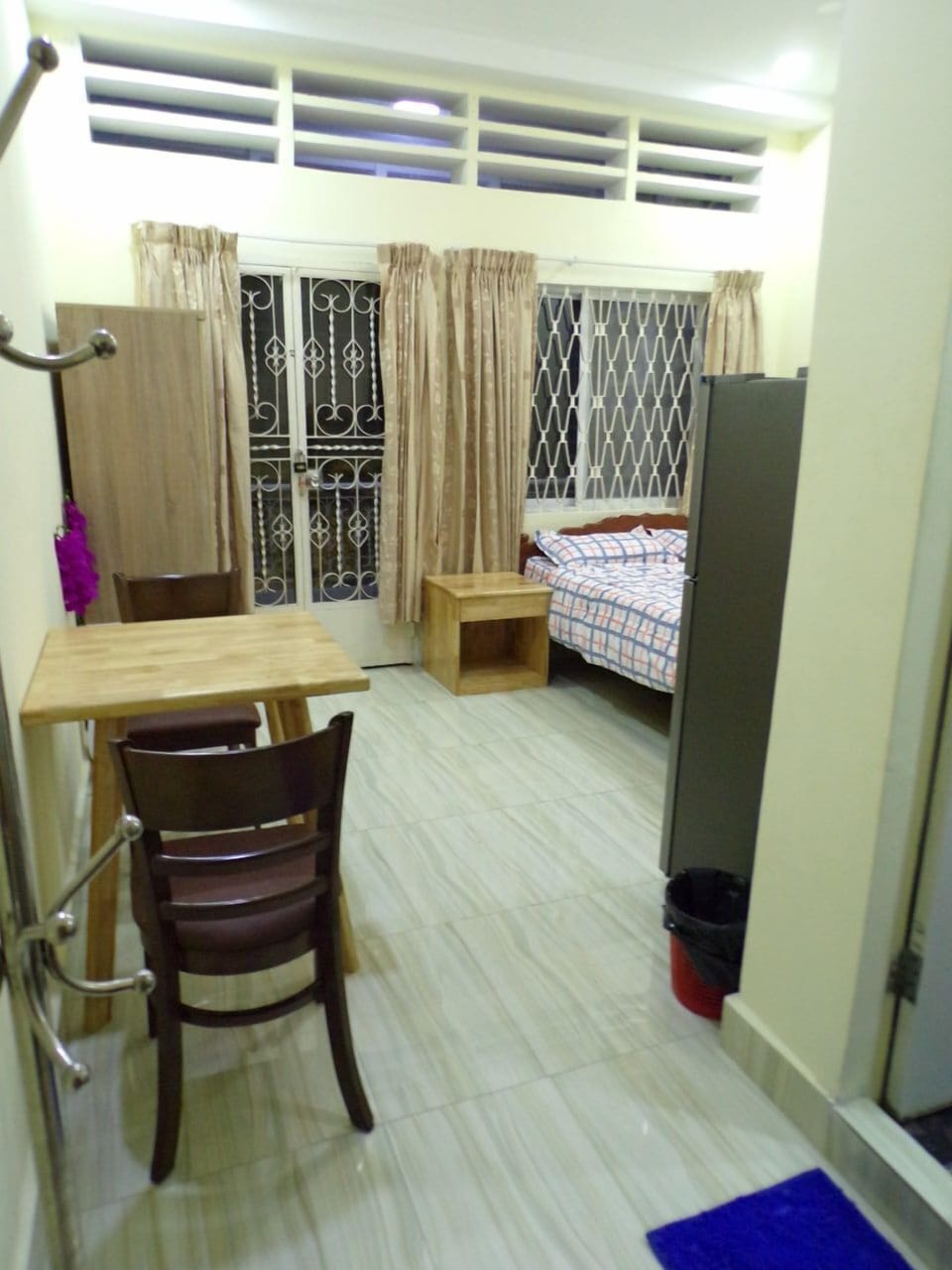 Concierge desk