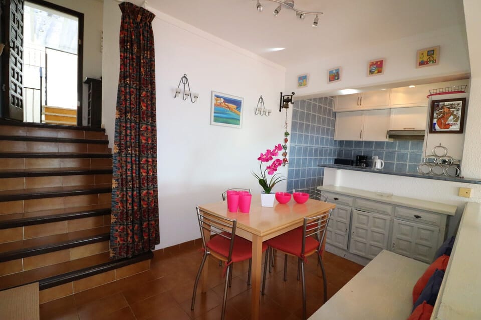 Apartment | Dining