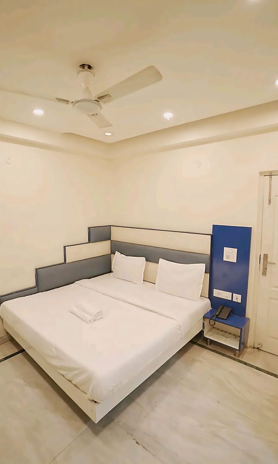 Standard Double Room, City View | Premium bedding, free WiFi, bed sheets