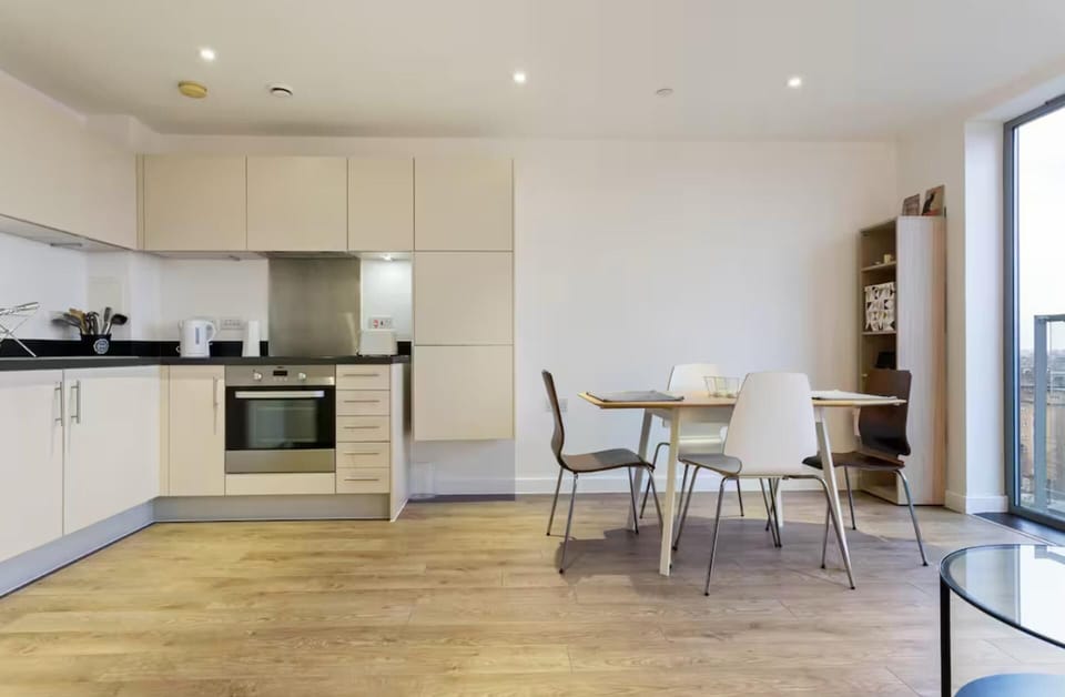 Apartment | Dining