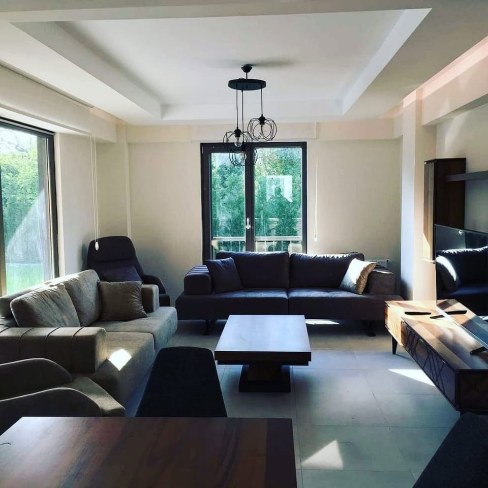 Family Villa, Mountain View | Living area