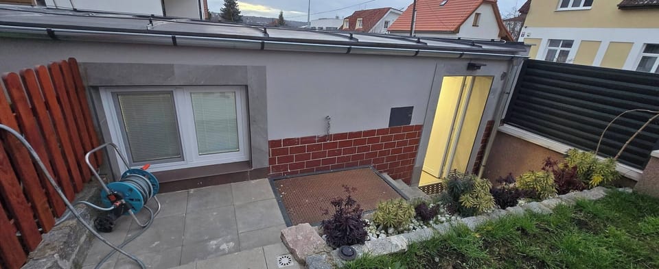 Apartment, 1 Bedroom, Smoking | Exterior detail