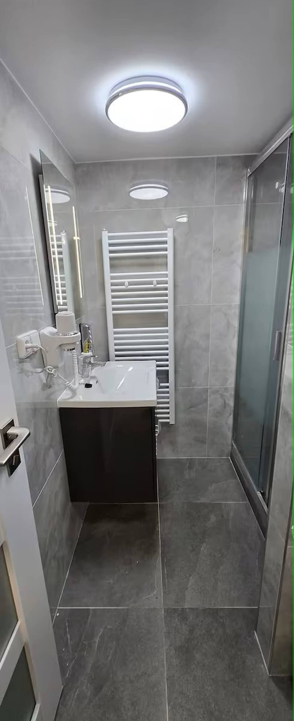 Apartment, 1 Bedroom, Smoking | Bathroom