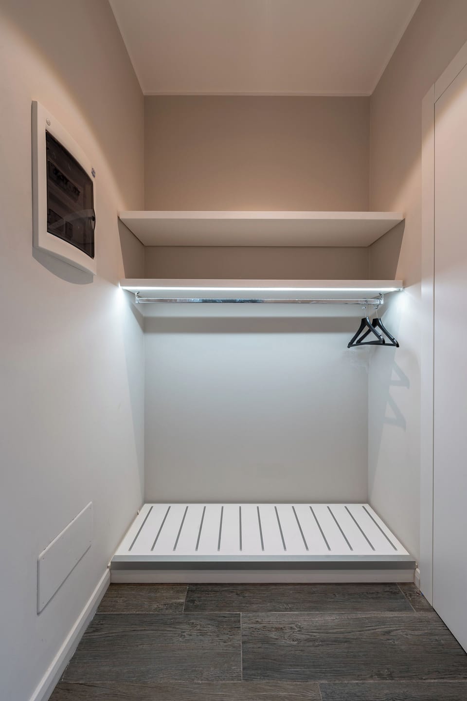 Deluxe Double or Twin Room | Premium bedding, down comforters, pillowtop beds, minibar